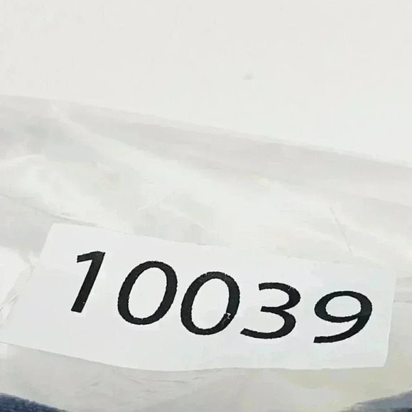 Levi's 501 Men's Size 32x27 Black Button Fly Jeans ** Cut off hem** - Picture 9 of 9